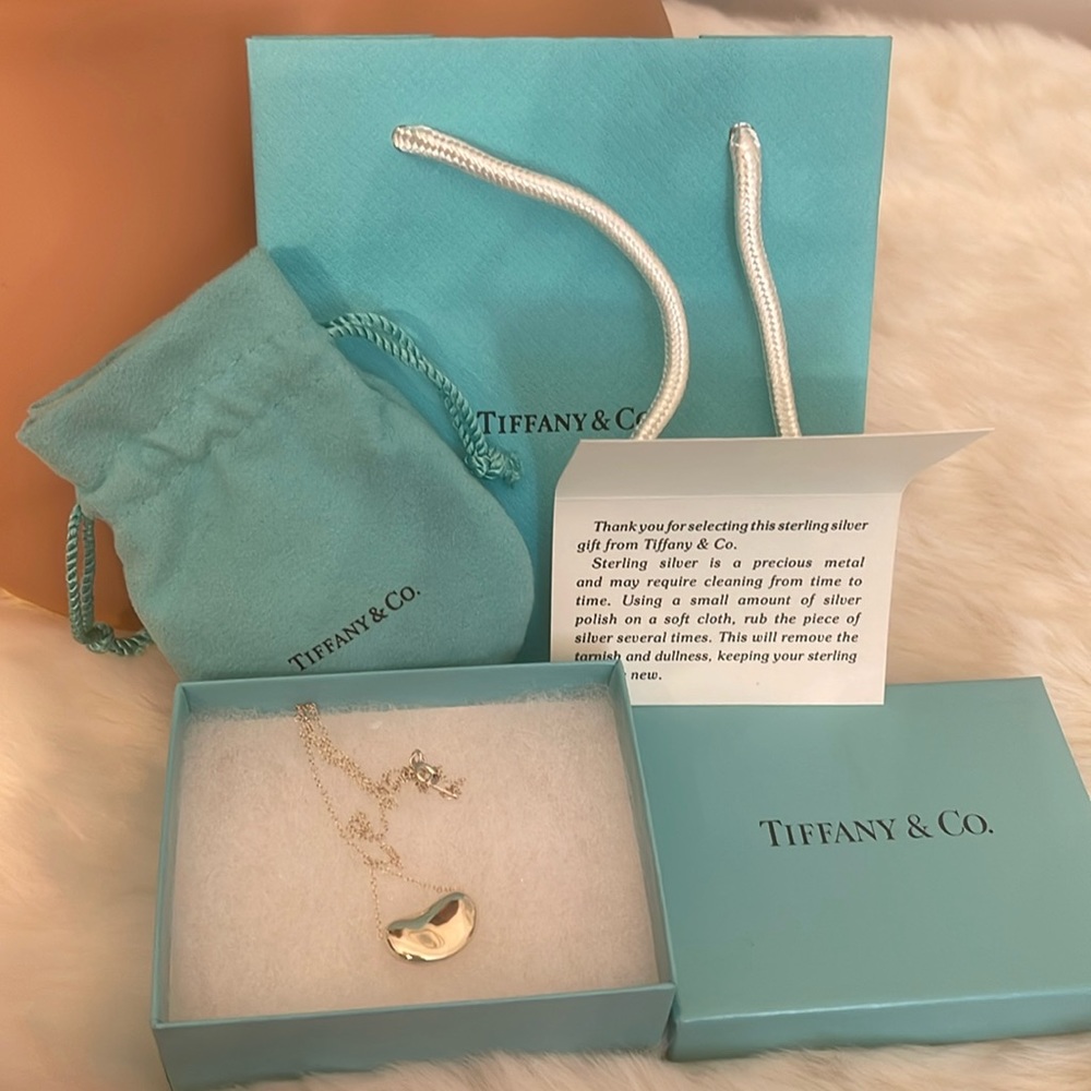 Tiffany & Co Elsa Peretti's Bean Necklace 18 mm- Authentic - Picture 8 of 9